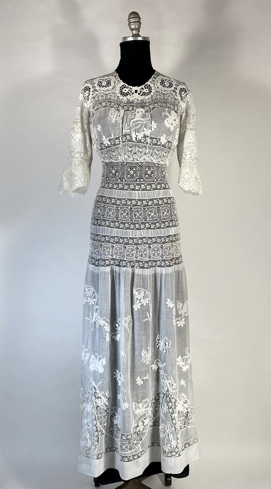Antique late Victorian-Edwardian intricate pieced lace sheer wedding gown dress