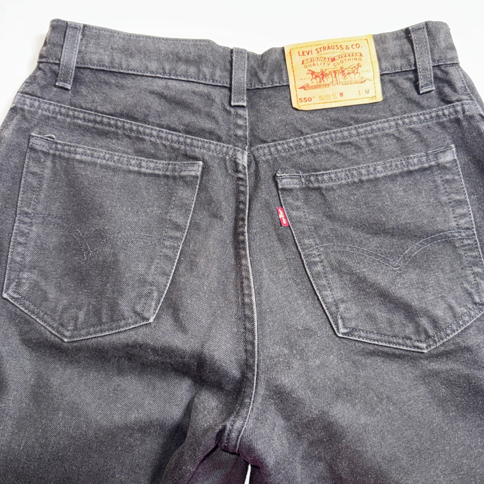 Vintage Levis 550 Relaxed Fit Tapered Leg Black Denim Jeans Womens 13 Med 31×30