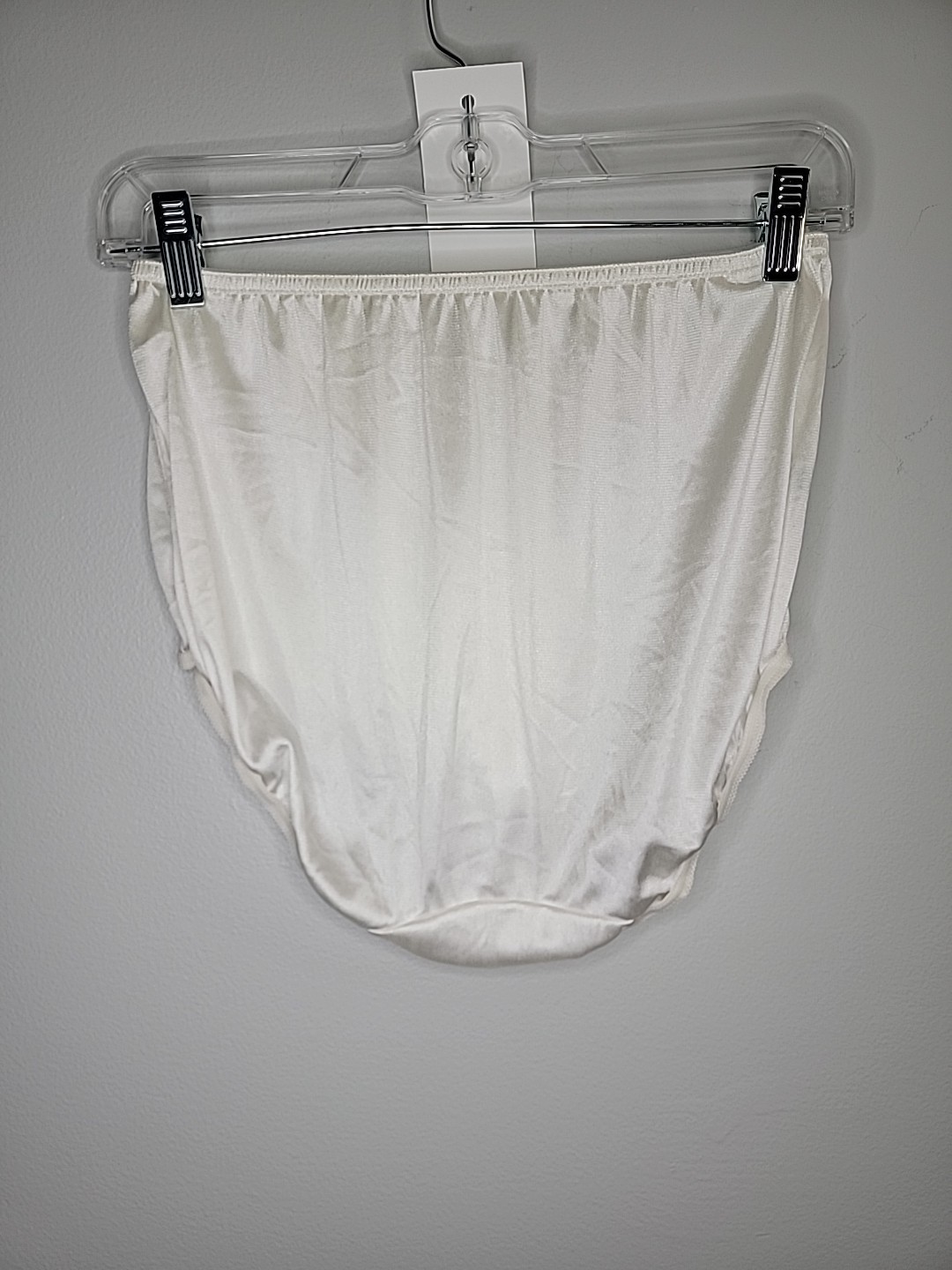 Vintage So-En Josefina 100% Nylon White Panties Embroidered/Satin Size 40-42