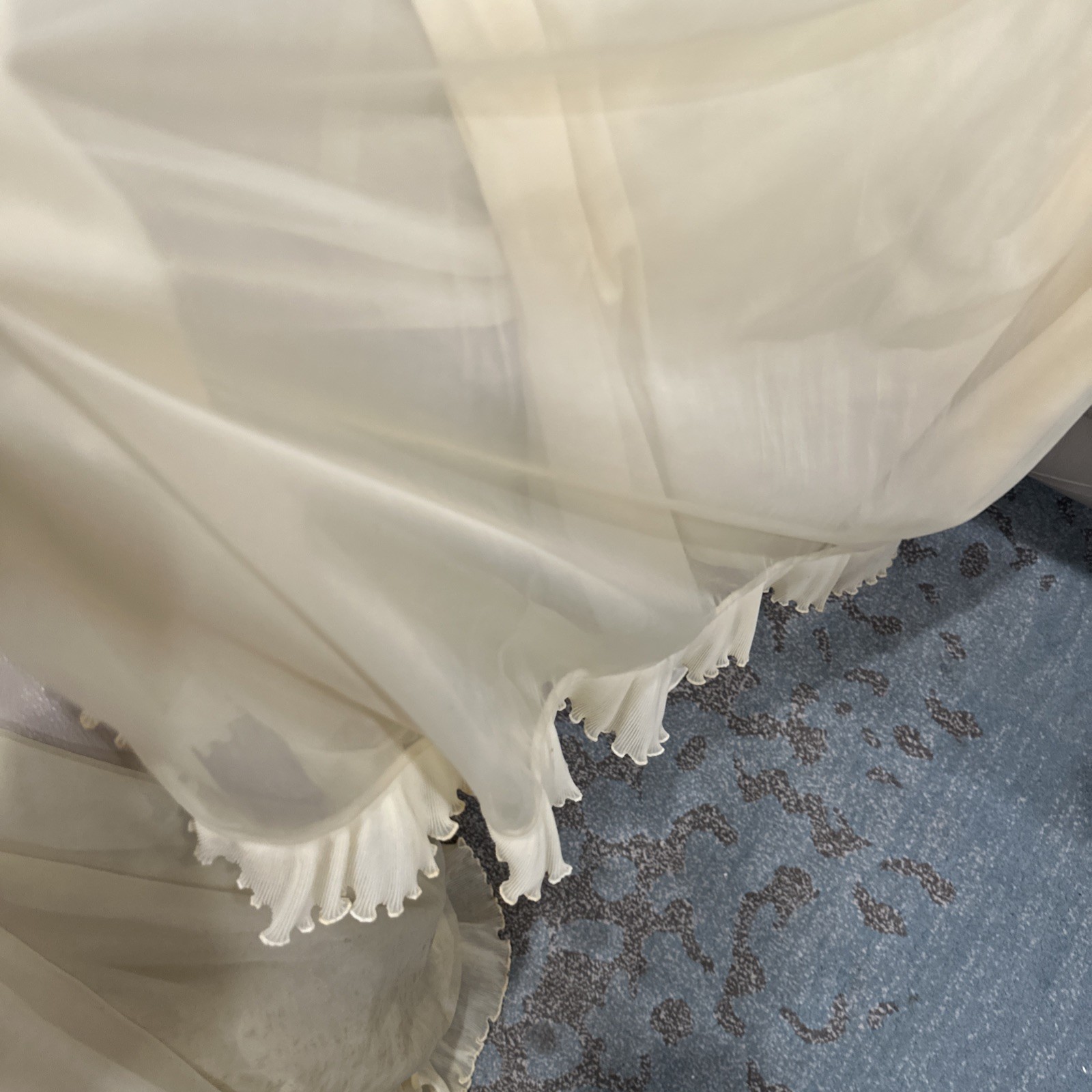 Vintage Evette 2-Piece Sheer Ivory Chiffon Peignoir Set Robe Nightgown Sz petite