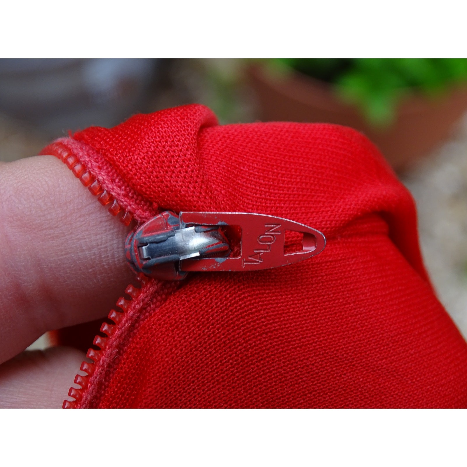 Vintage 1970s Red Blouse Womens Medium Large Gathered Pleated Retro Zipper Back