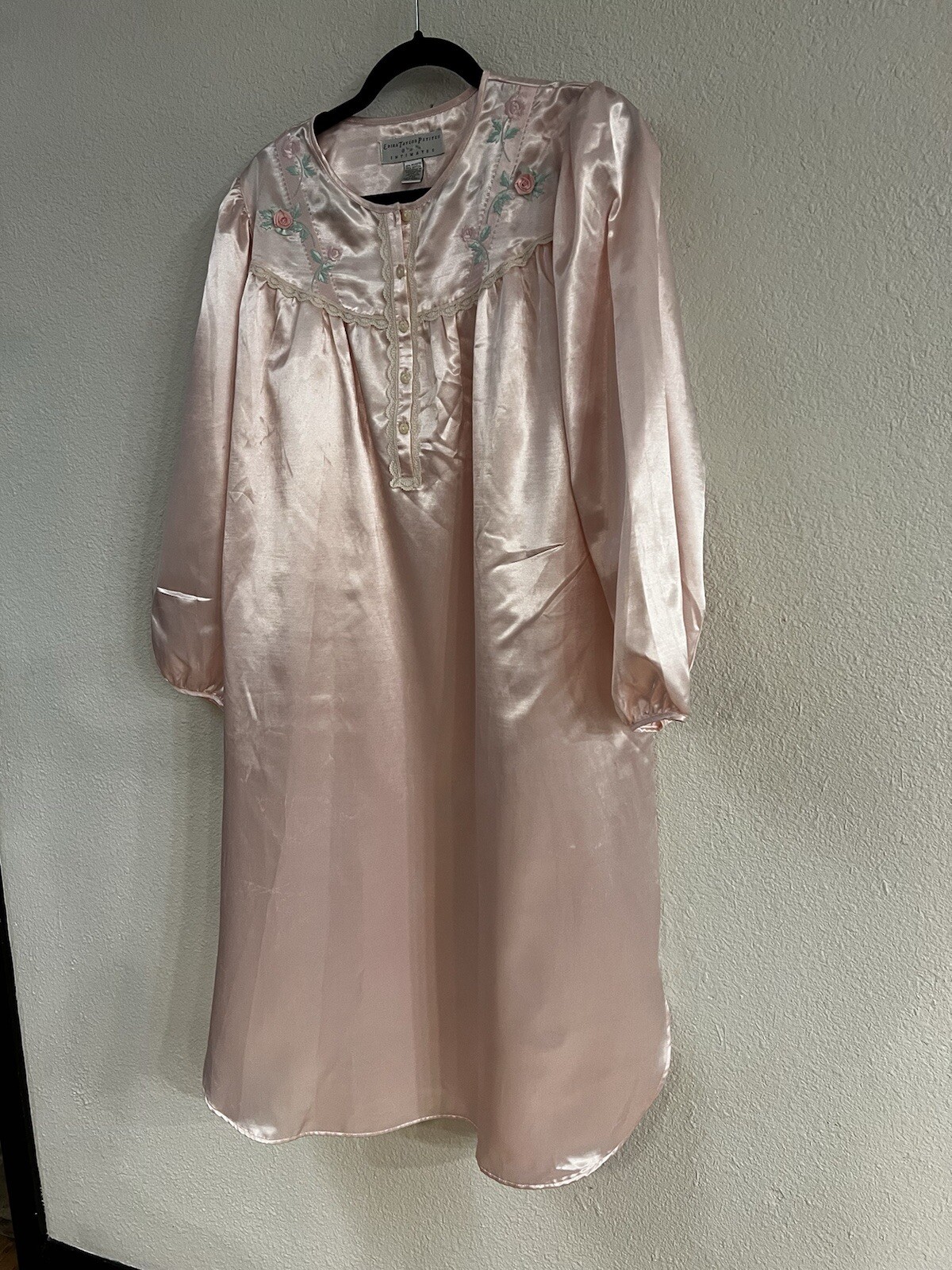 Vintage Erika Taylor Petites Intimates M Granny Core Pink Satin Nightgown