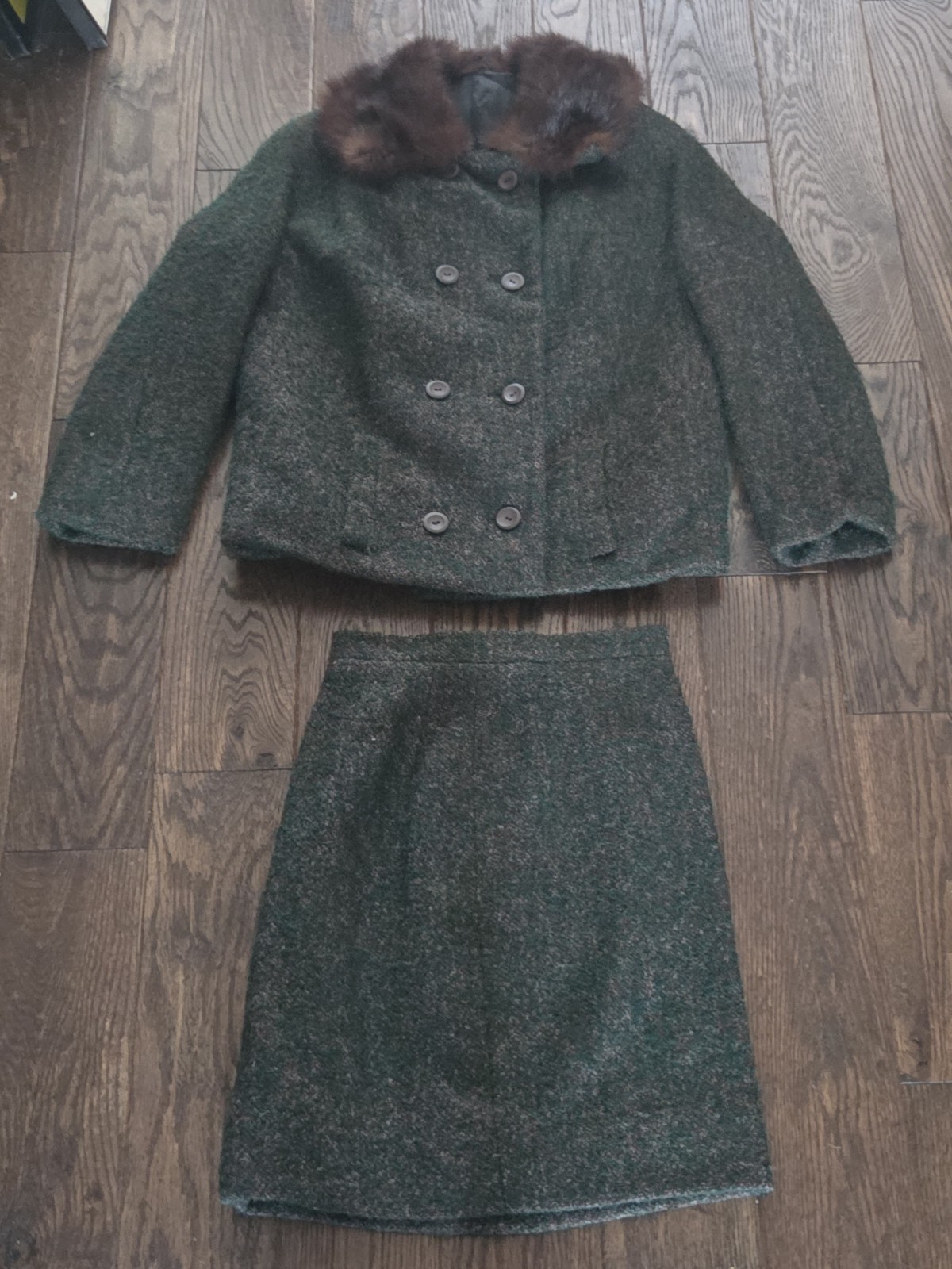 Vintage 1950s Wool Bouclé Suit Brown Mink Collar 2 Pc Skirt Set Couture Quality
