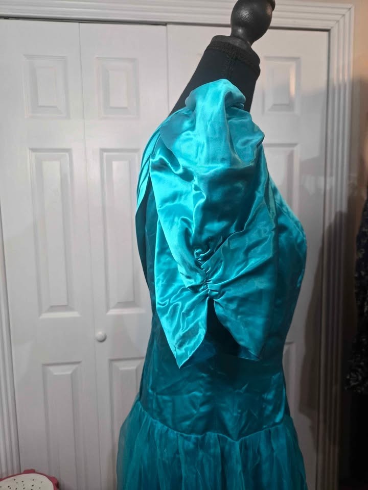 Vintage Turqoise/Teal Taffeta Tulle Satin Crinoline Dress Prom Tea Party Brunch
