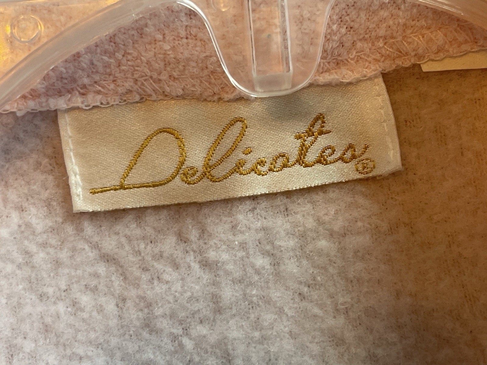 Vintage Delicates Brand Plush Pink Embroidered Soft Plush Robe Size L To XL