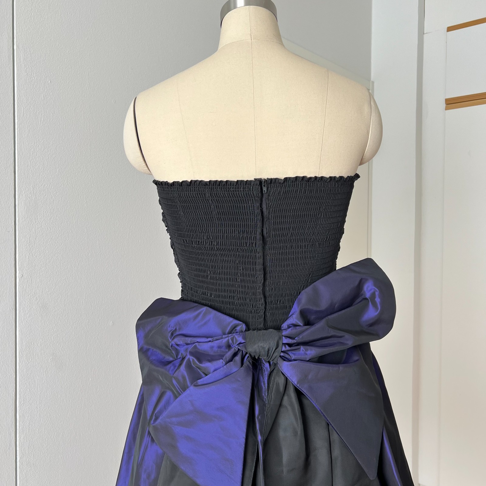 1980s Taffeta Prom Party Dress Bow Back Ruched Cocktail Strapless Gown EU 36