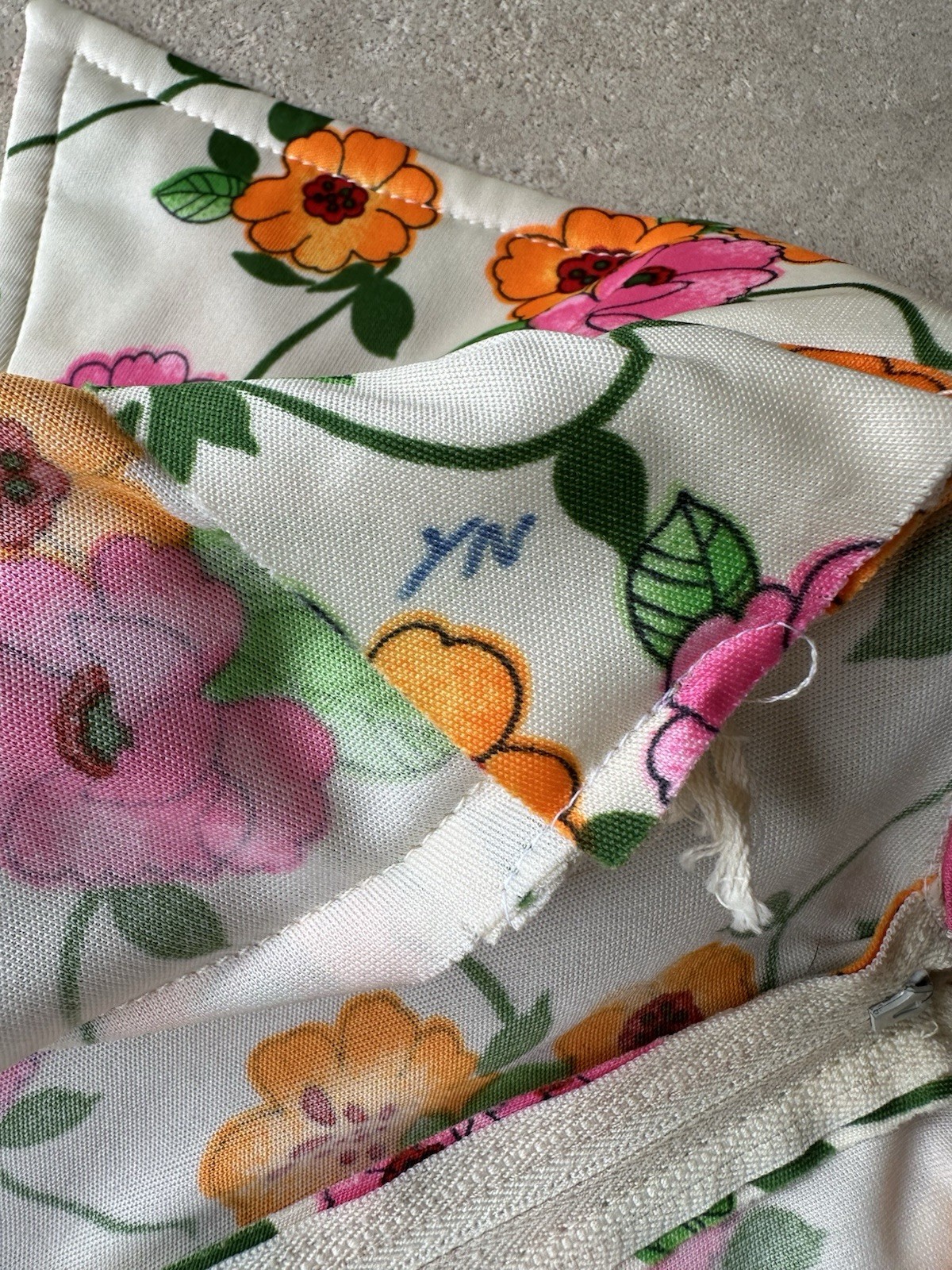 1970s Floral Maxi Dress Wide Collar Scovill Zip Mod Boho Hostess Novelty VTG S M