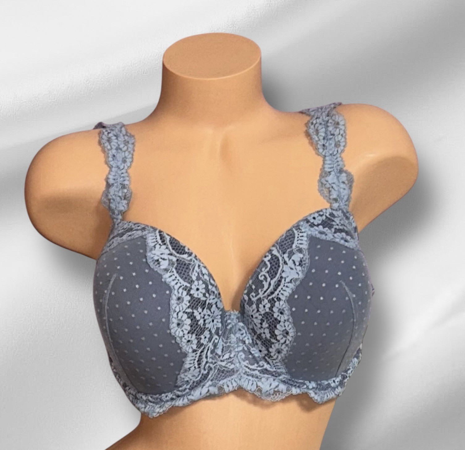 Victoria’s Secret Dream Angels Lined Demi Blue Sheer Lace Overlay Bra 38DD