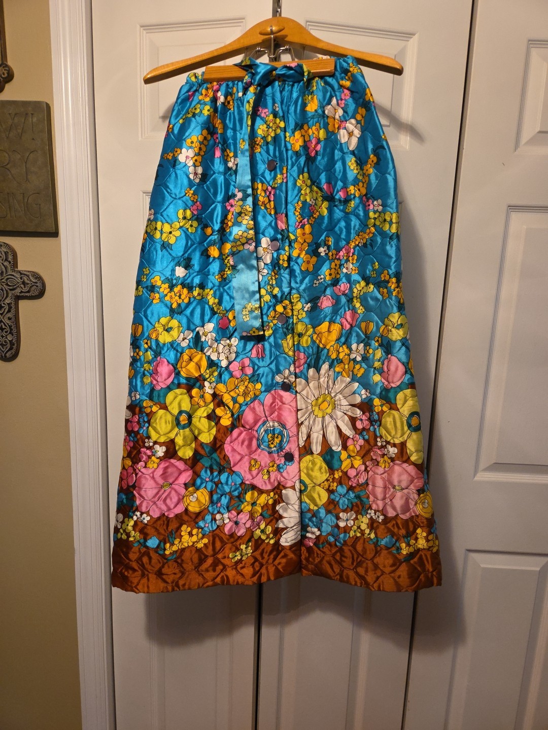 Vintage Quilted Floral Maxi Skirt Flower Power Boho Mod 70s Psychedelic Asian 60