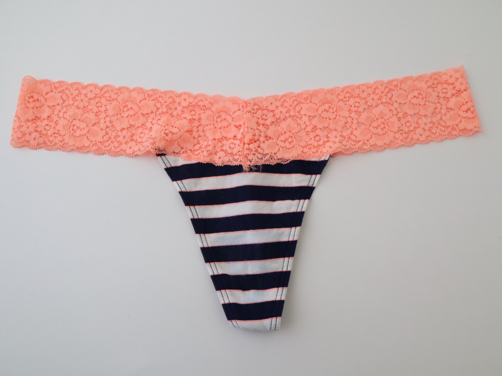 2 Vintage Victoria’s Secret PINK 2013 Lace Thong Panties Lot Size LARGE
