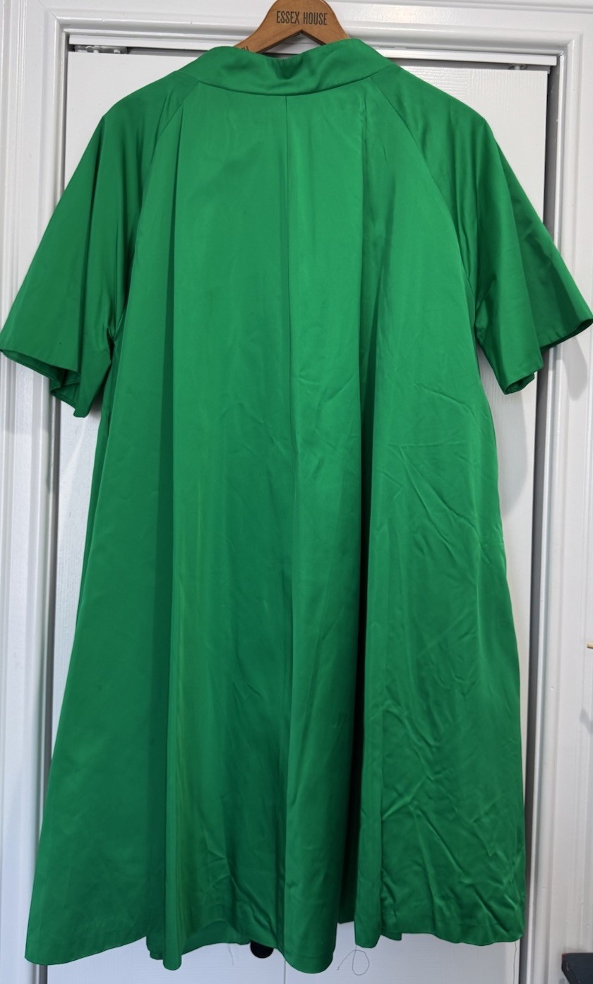 VTg Lilli Diamond Swing Coat Green Fully Lined 3/4 Sleeve Top Button
