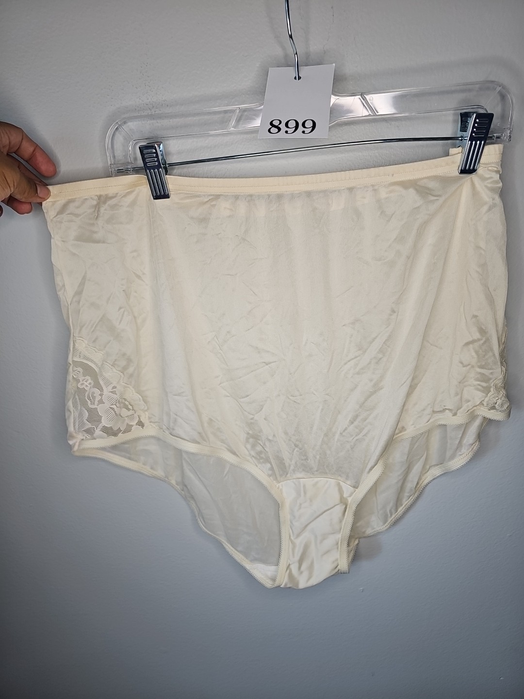 Vintage Vanity Fair Ivory Tricot Nylon Panties Lace Detail Style 13-801 Size 12