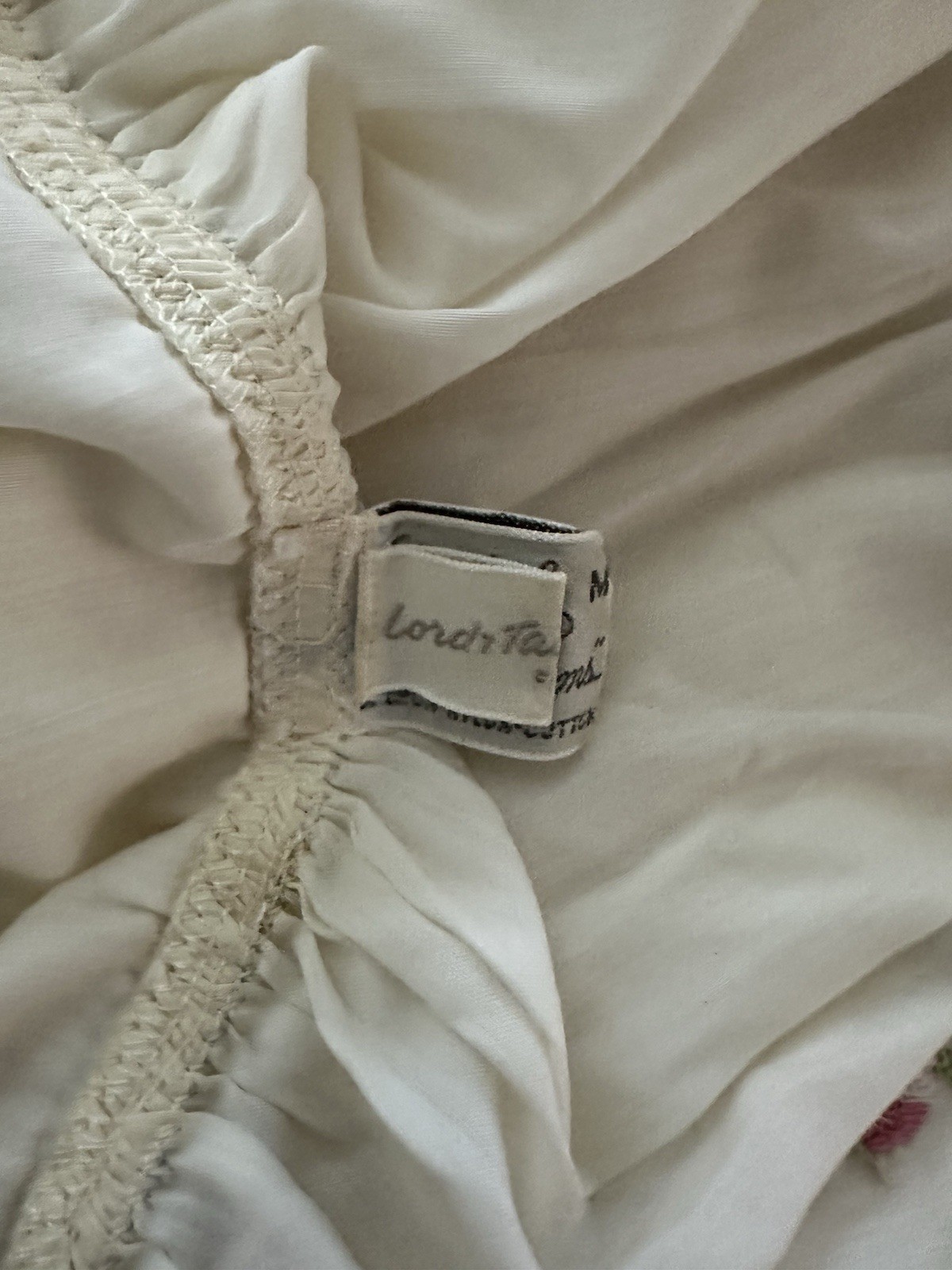 Eyes Ful by the Flaums Embroider Nightgown Ivory