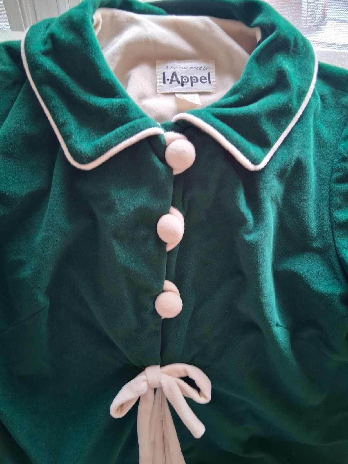 Vintage I- APPEL Long Velour Robe Womens Velvety BIG BUTTONS, Big Pleat,