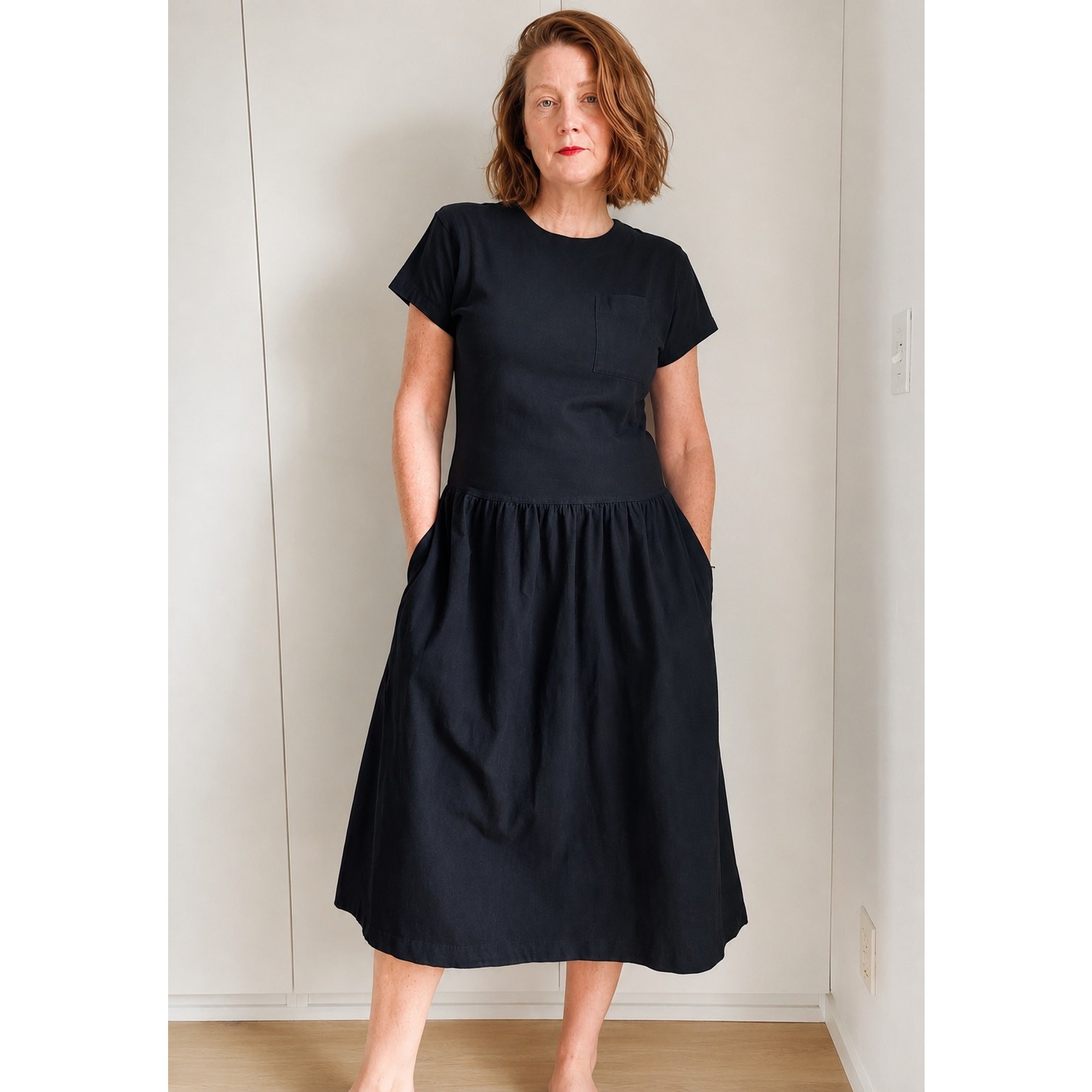 Vtg 90s Liz Wear Black T shirt dress Drop Waist Pockets Midi Fit Cotton S/M