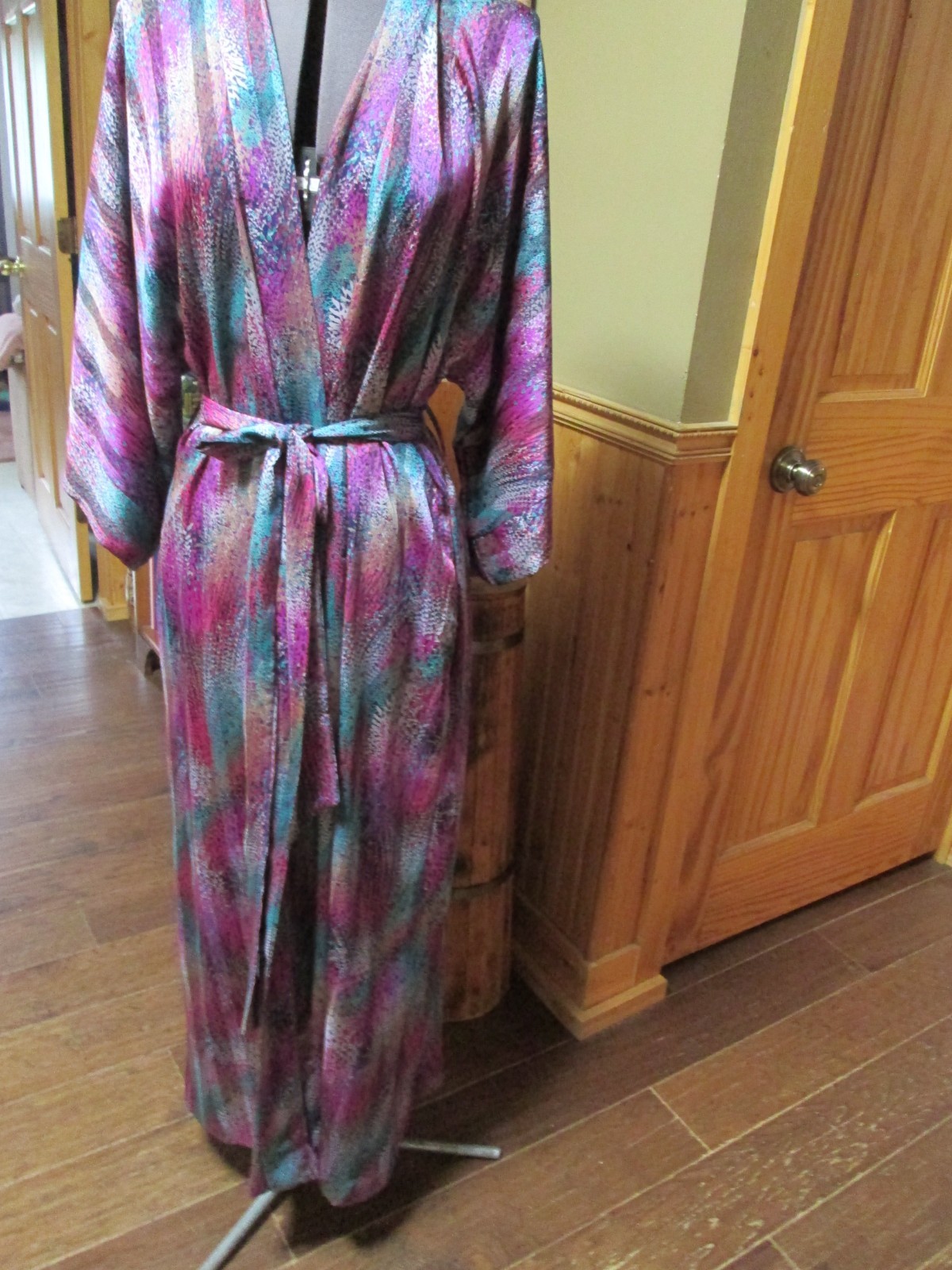 Vintage Georgette Trabolsi Neiman Marcus Wrap Robe Size Petite small Union made