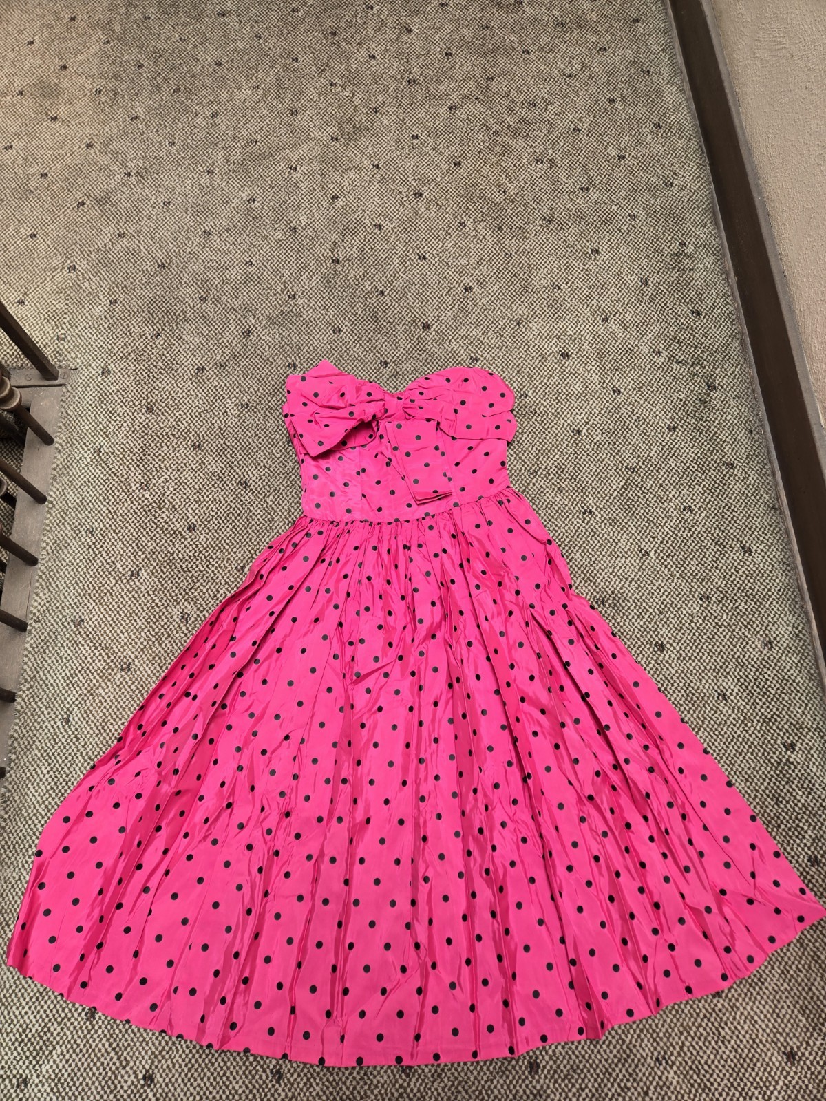 TAFFETA 80’s Does 50’s Vintage Black & Hot Pink Polka Dot Fit Flair Dress sz S