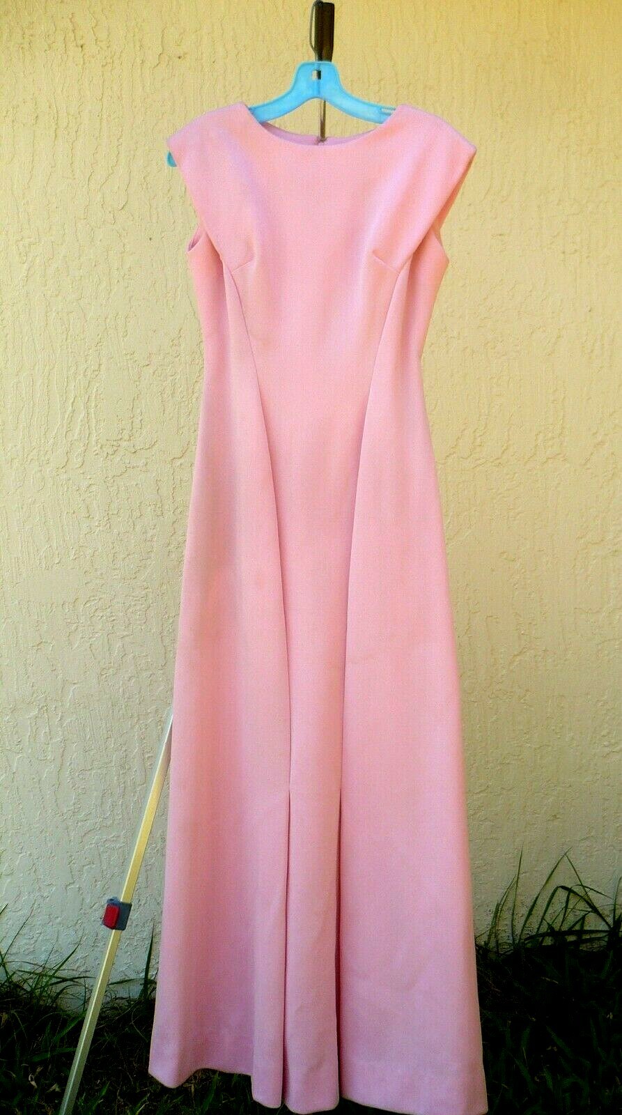 VTG 70S SOLID PINK S M TEXTURED HEAVY POLYESTER HOURGLASS MAXI DRESS TALL WOMEN