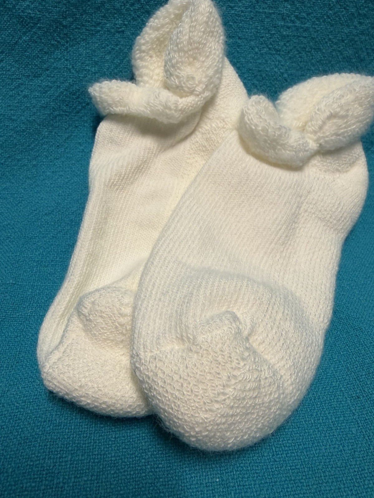 VTG Women’s Ankle Socks 9-11 White Low Cut Thick Acrylic Tennis Golf NOS 90’s.