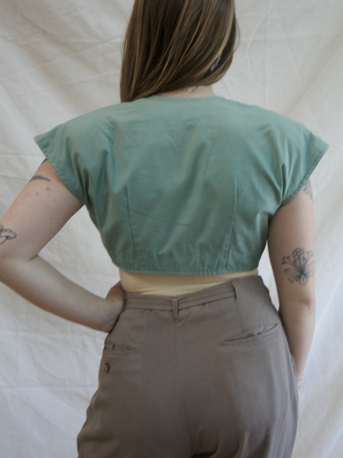 Vintage 1940s Playsuit Top Tie Front Cropped Sage Strong Shoulder Stenciled