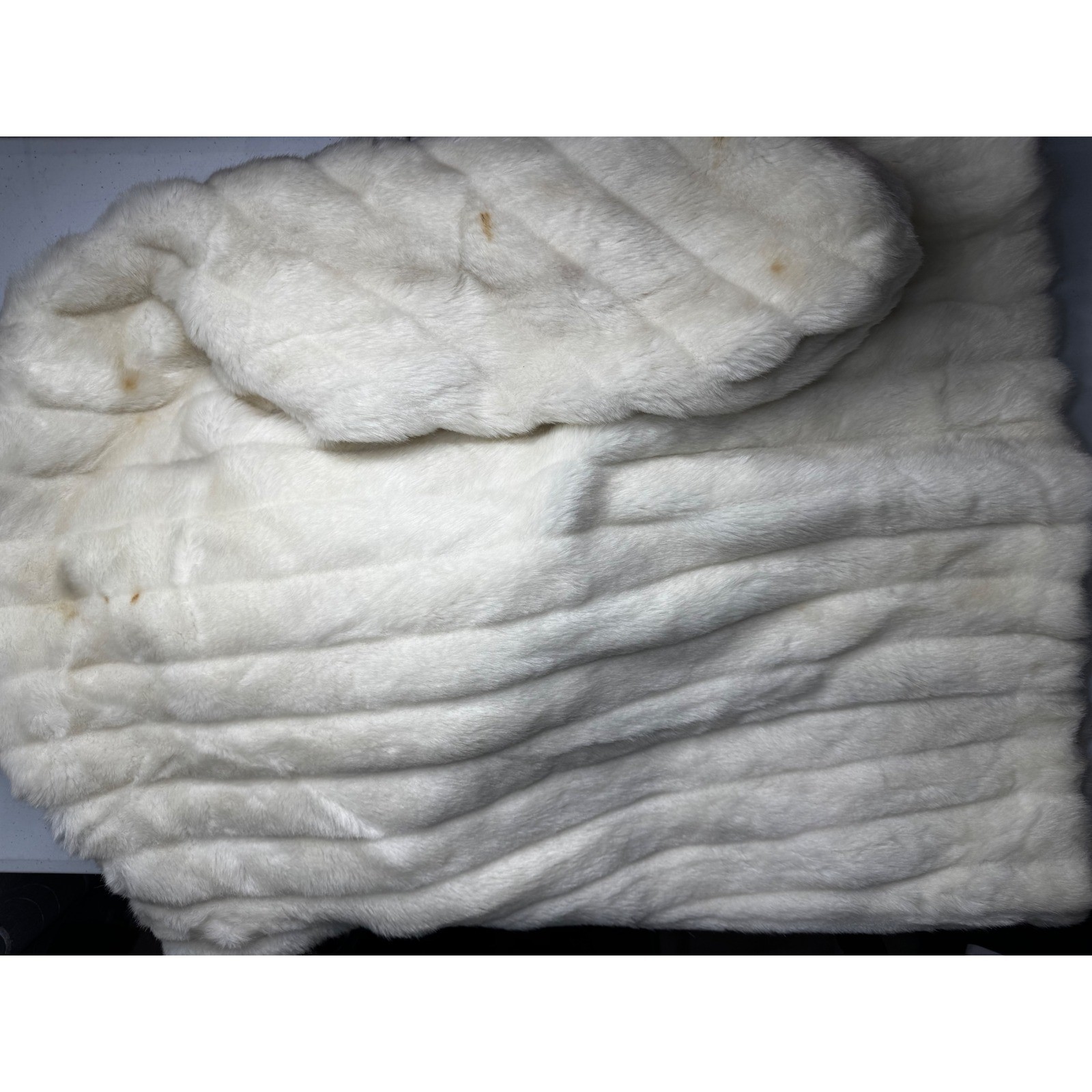 Vintage Monterey Fashions Faux Fur Coat Off White Cream Size 16 Made in USA