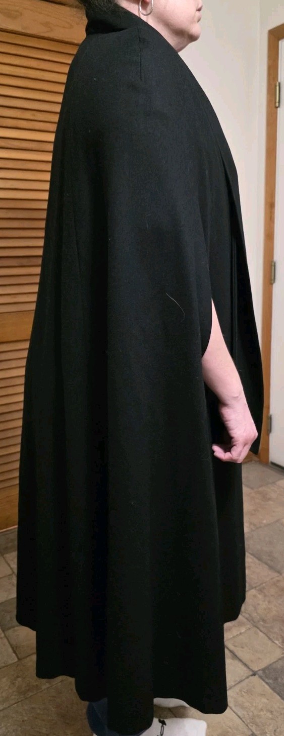 Vintage Wellington Fashions Black Merino Wool Full Length Cape Poncho Coat Cloak