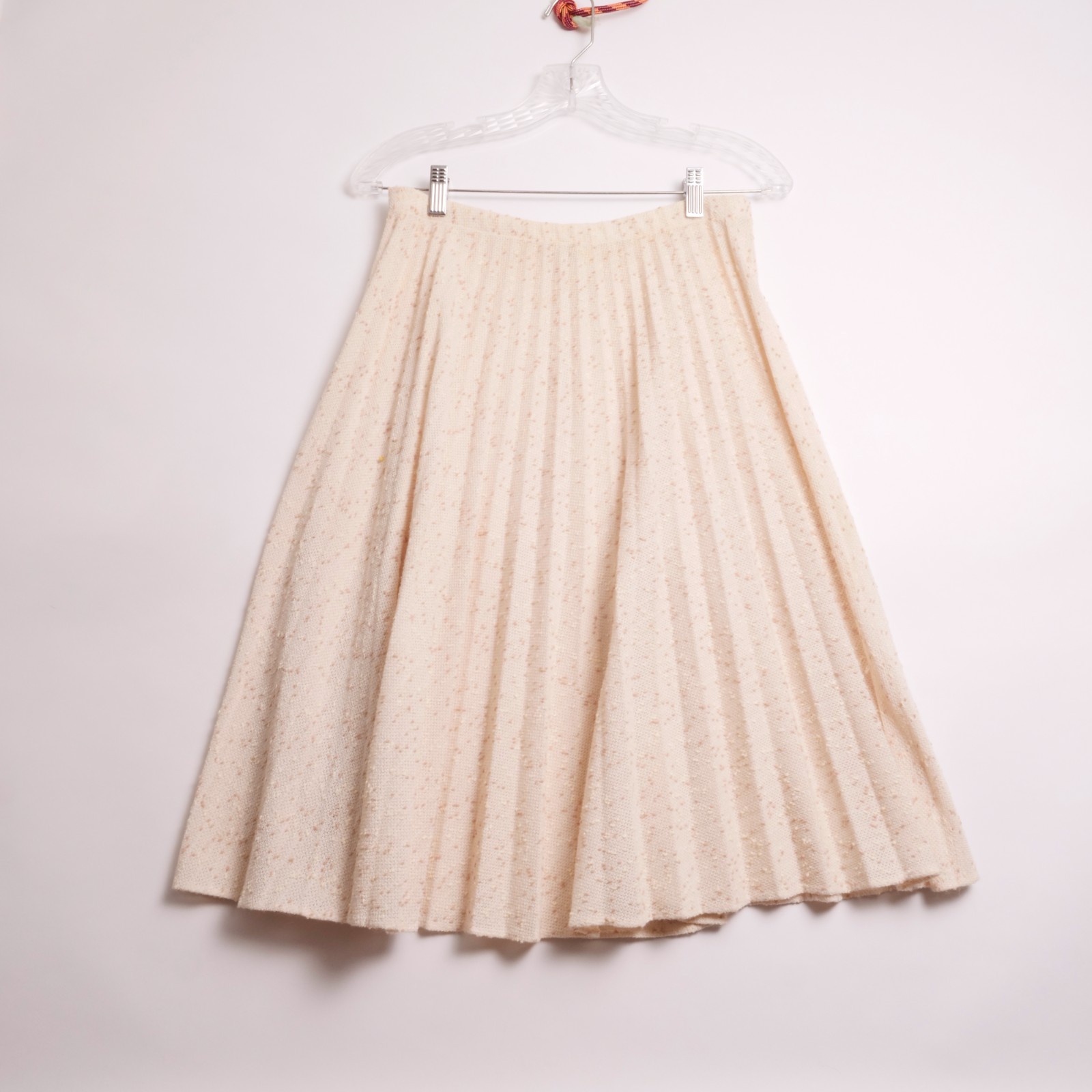 Vintage Accordian Skirt Made in the USA Waist 29″ Length 25.25″ Woolite Tag