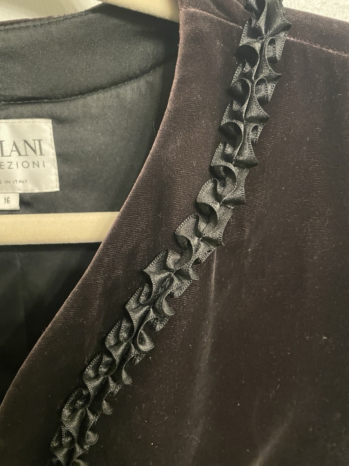 Vintage Armani Collezioni Black Jacket With Ruffled Trim – Size 16