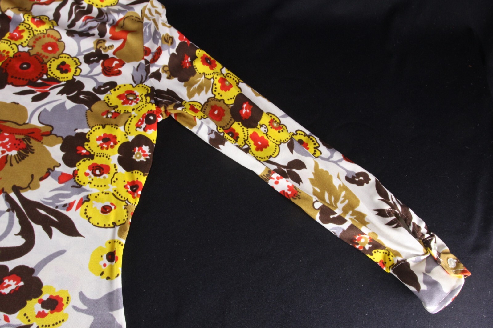 Tami Brand Vintage 1970s Nylon Shirt Wild Floral Print Teen Size 11/12