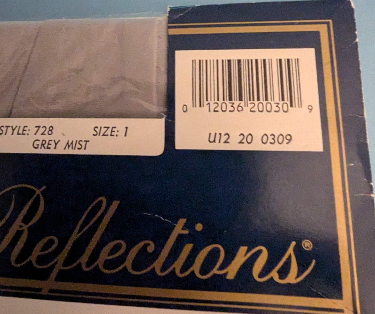 Hanes silk reflections 2 pair silky stockings sandalfoot grey mist NWT