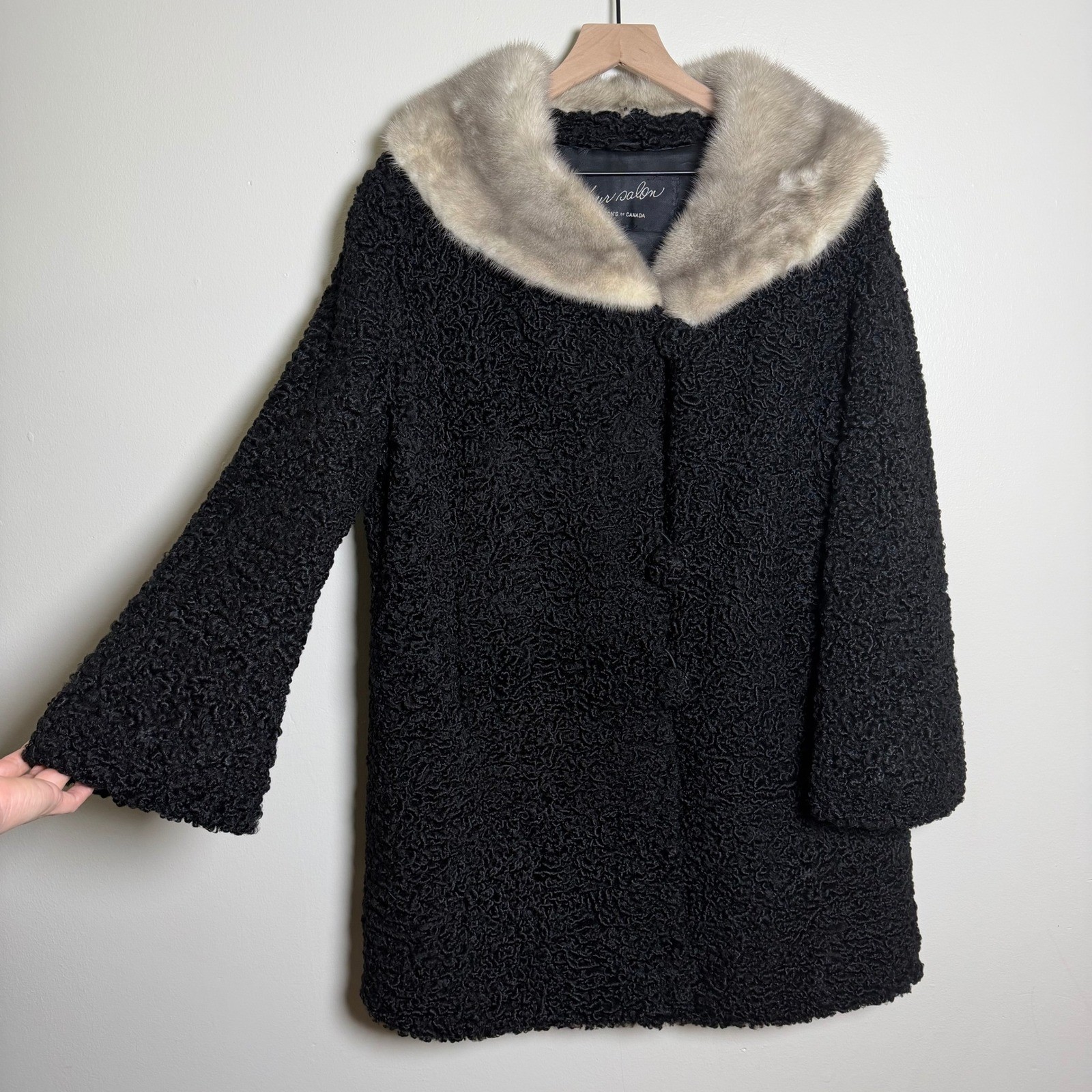 Eatons of Canada Vintage Persian Lamb Fur Coat Mink Collar Black 1017 Size 16