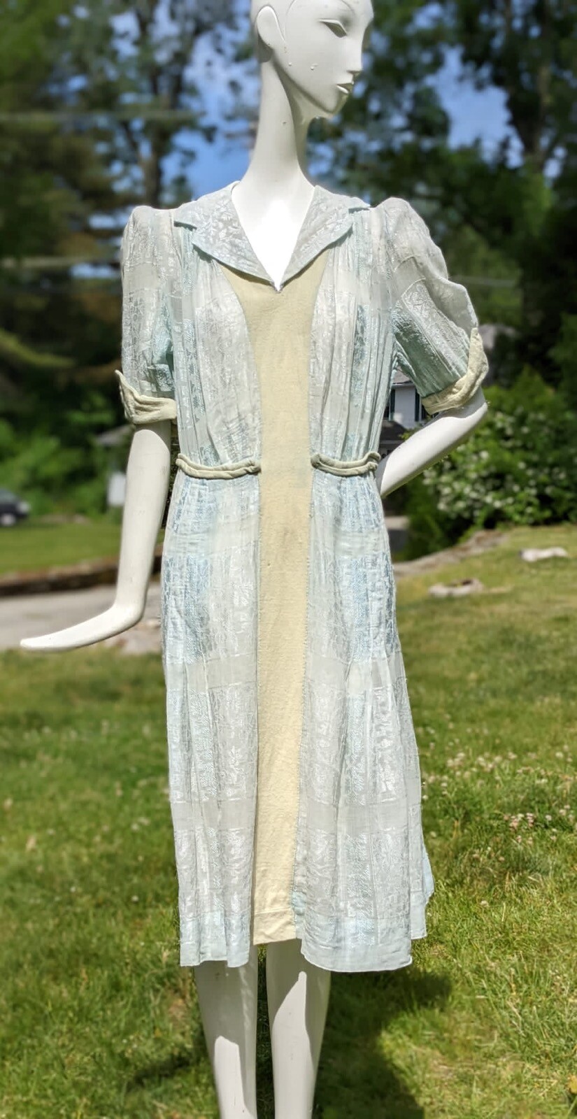 SWEET 1930’S SHEER SILK & COTTON DAMASK DRESS W BLONDE WOOL FRONT