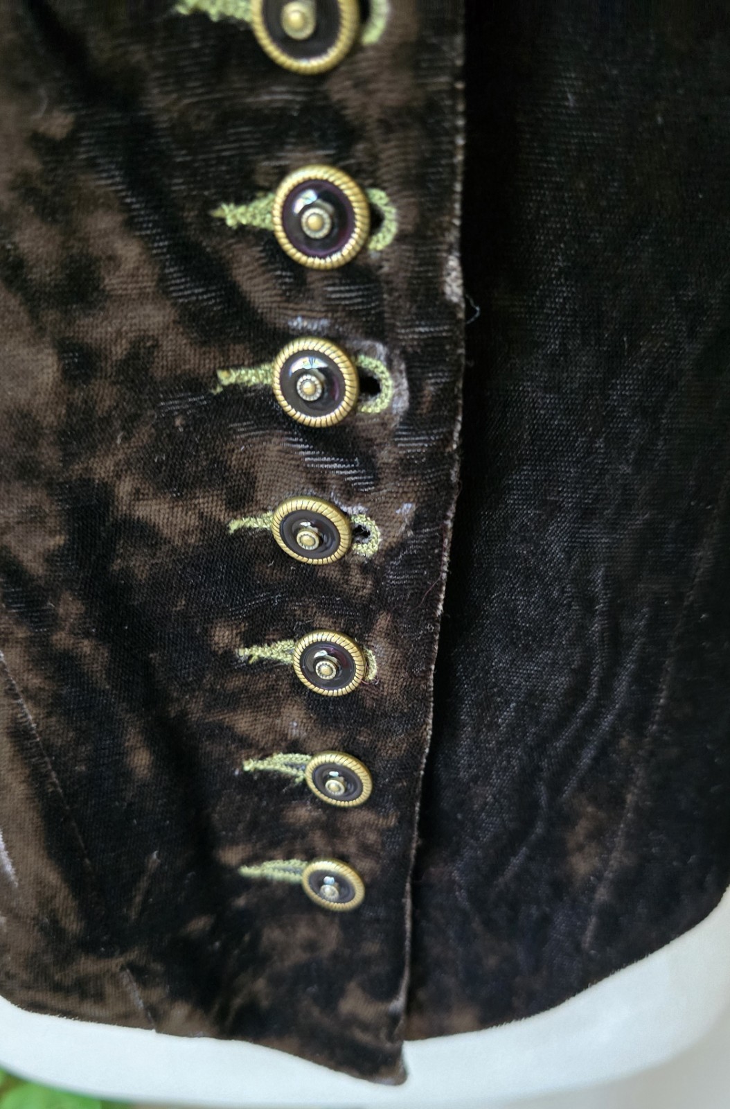 Vintage 1990s Banana Republic Brown Velvet Mandarin Collar Boho Goth Vest Size 8