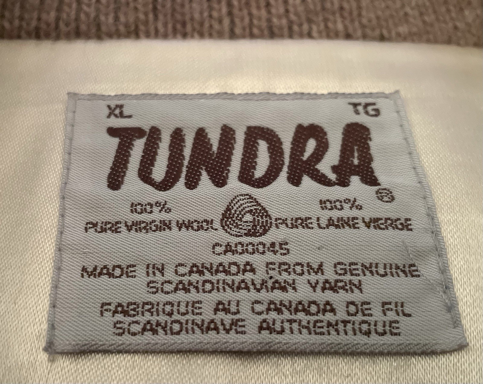 Vintage Tundra 100% Pure Virgin Wool Zip Sweater- Women’s XL- Taupe Fair Isle