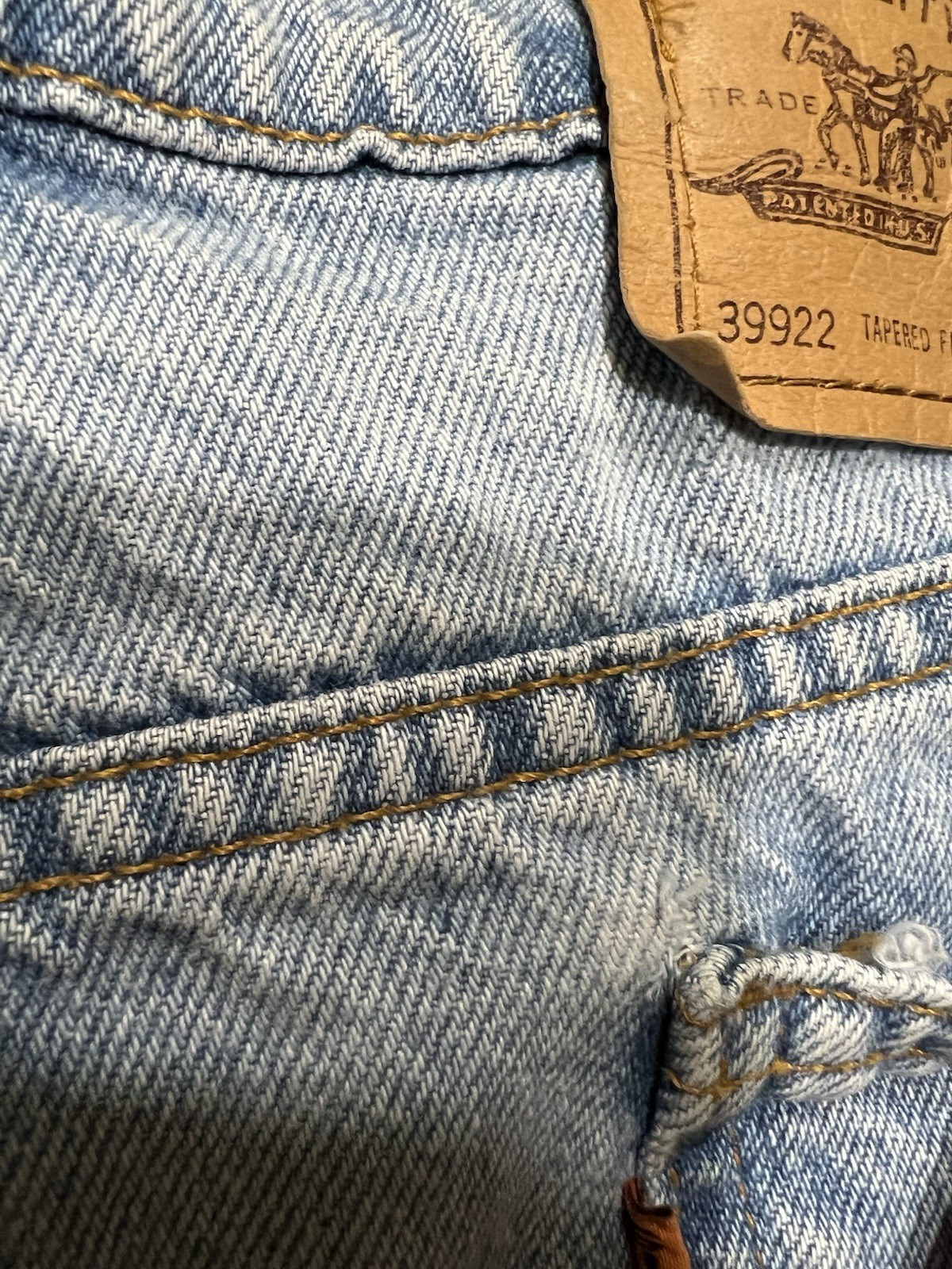 Vtg Levi’s 39922 Jean Denim Shorts Orange Tab Sz 24 (44 Fit) Made In USA