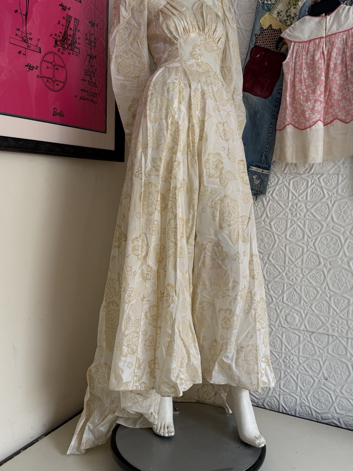 Vintage 1930s wedding gown puff sleeve flocked floral ivory dress-antique bridal