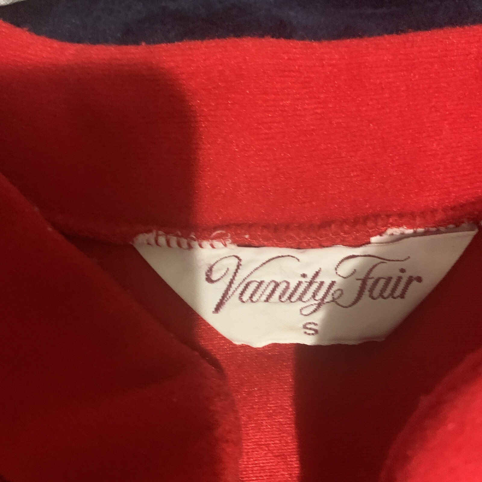 Vintage Vanity Fair Velour Zip House Coat / Robe Size Lg Red Quilted Detail