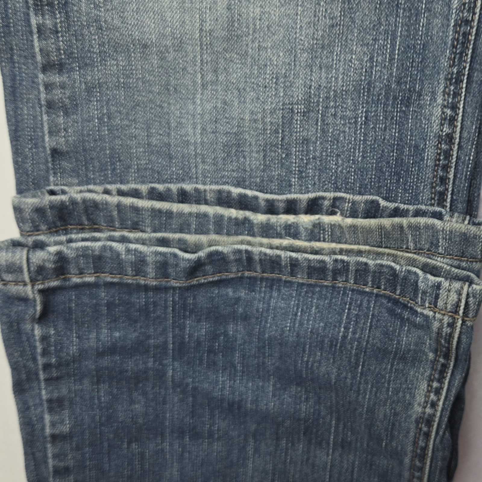 Vintage Y2K DKNY East Village Flare Jeans Women’s Size 8 Regular Stretch Blue
