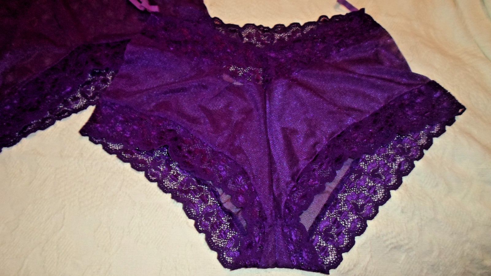 Vintage Lingerie Priscilla Collection Dark Purple Sheer Lace Babydoll Size M-USA