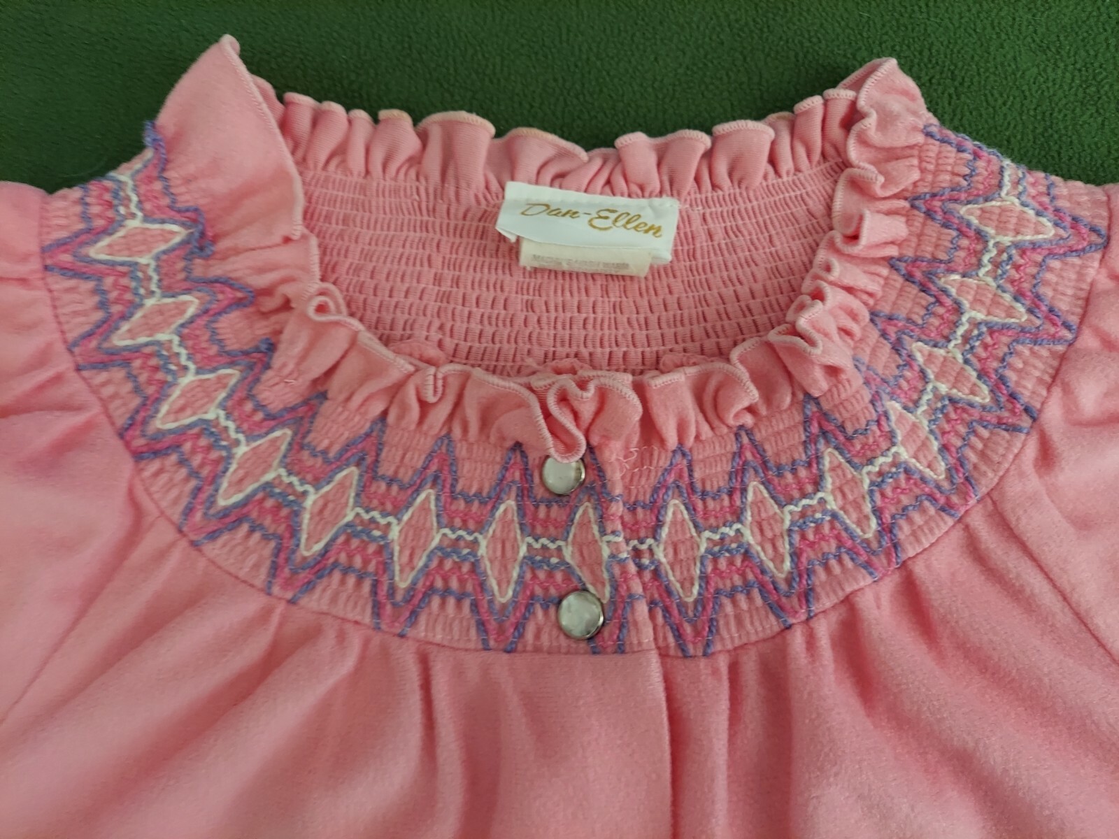 Vintage Pink Dan Ellen Robe w/ Pearl Snaps LS Duster Housecoat Patio Dress MED