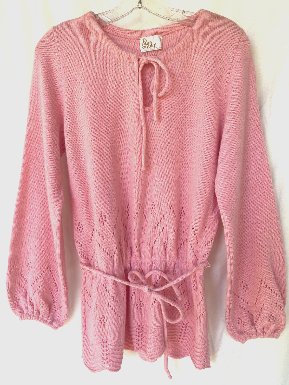 VTG 60s 70s..IT’S PURE GOULD..PINK..WOOL BLEND..PULLOVER..SWEATER..MED