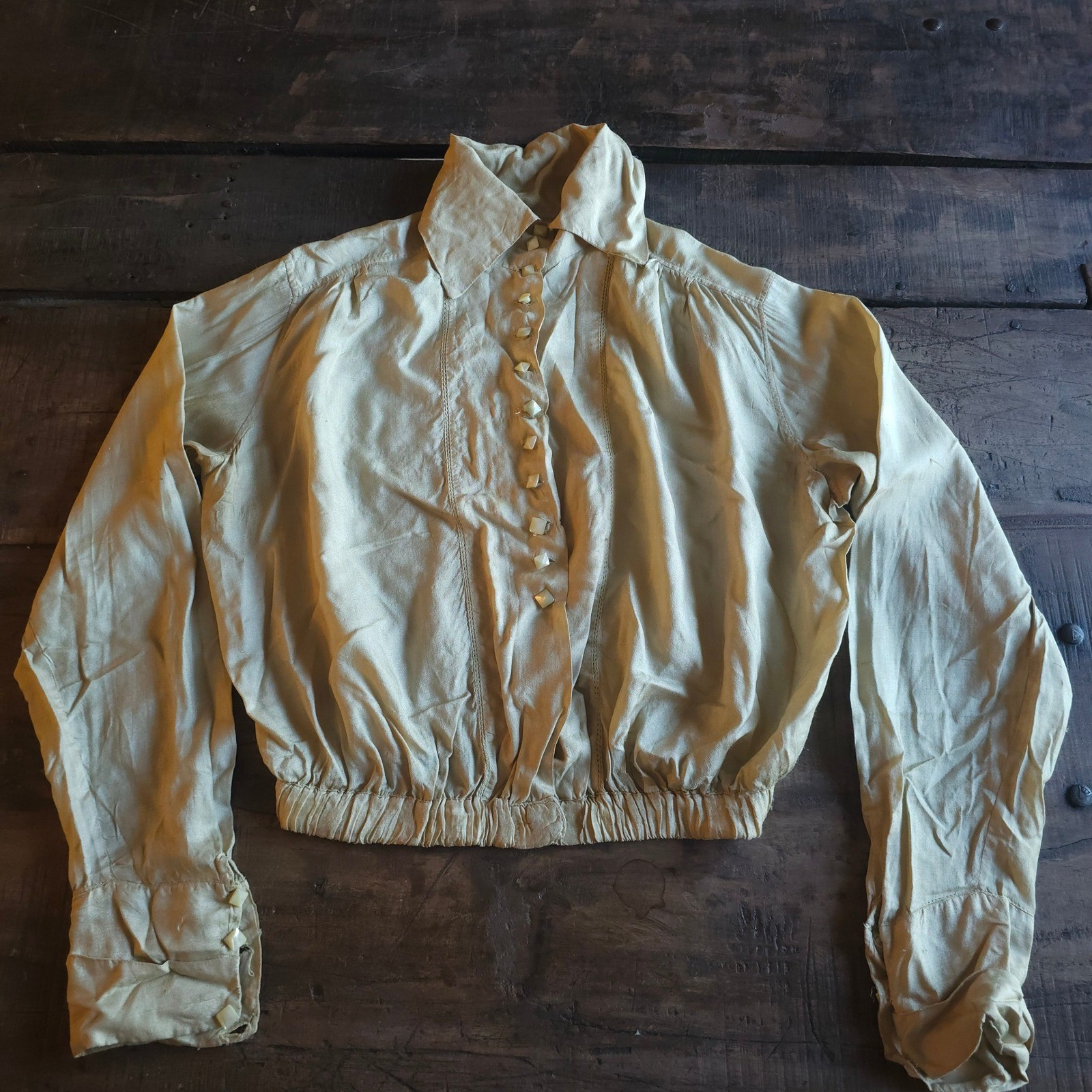 Antique Edwardian 1910s Victorian Blouse Cream Pyramid MOP Button Shirt Waist