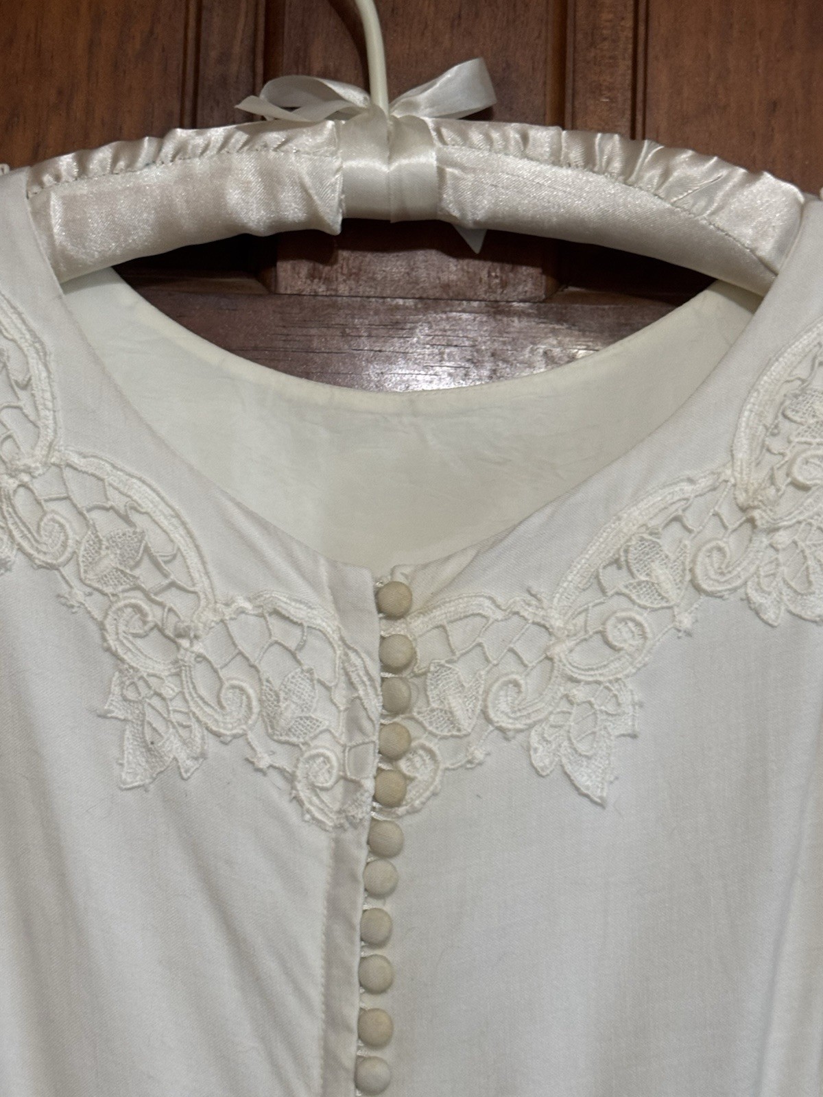 Vintage 1960s Alfred Angelo Edythe Vincent Wedding Dress XS Lace Linen