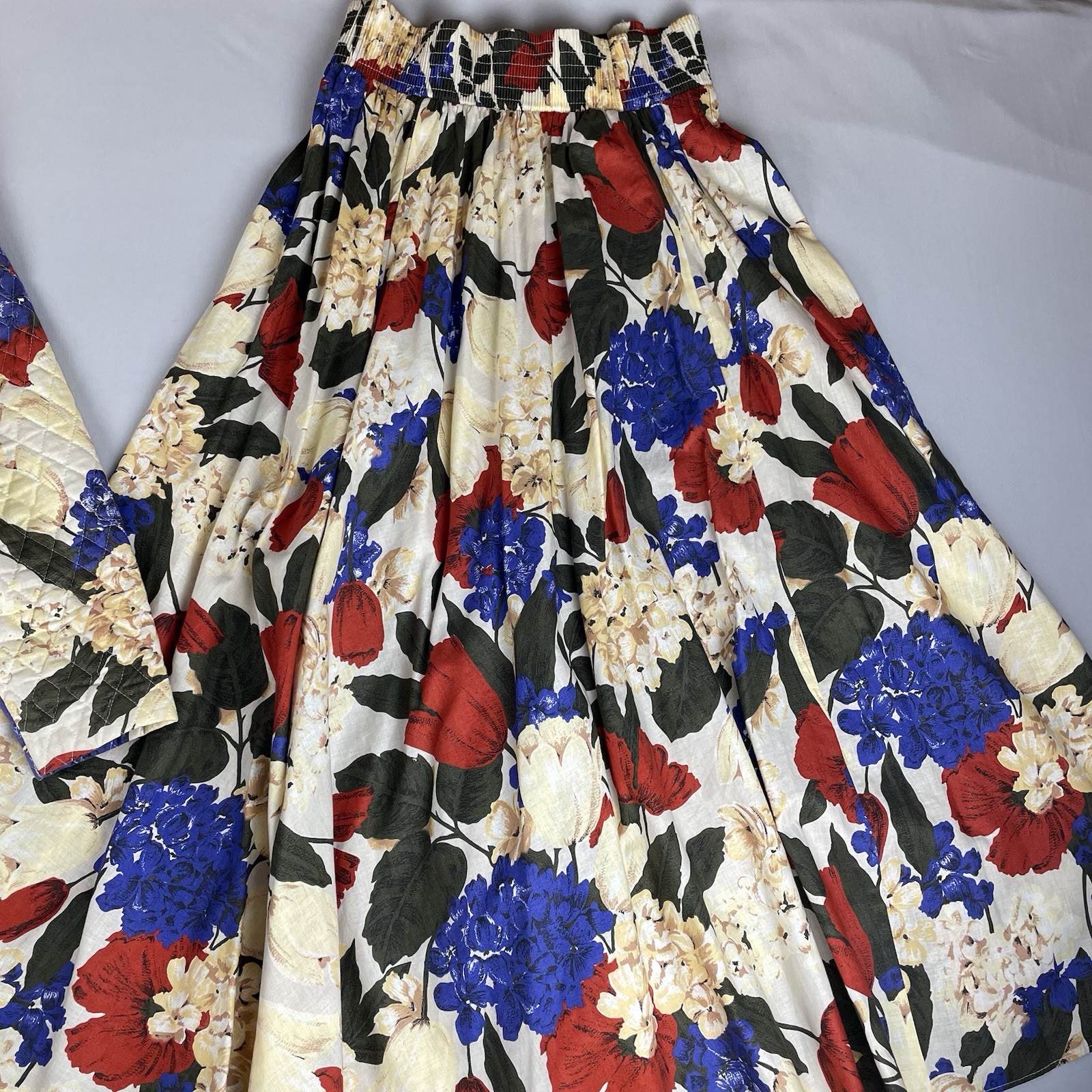 Jeffrey & Dara 2 Piece Vintage Dress 80’s Quilted Women’s Sm Bold Floral Print