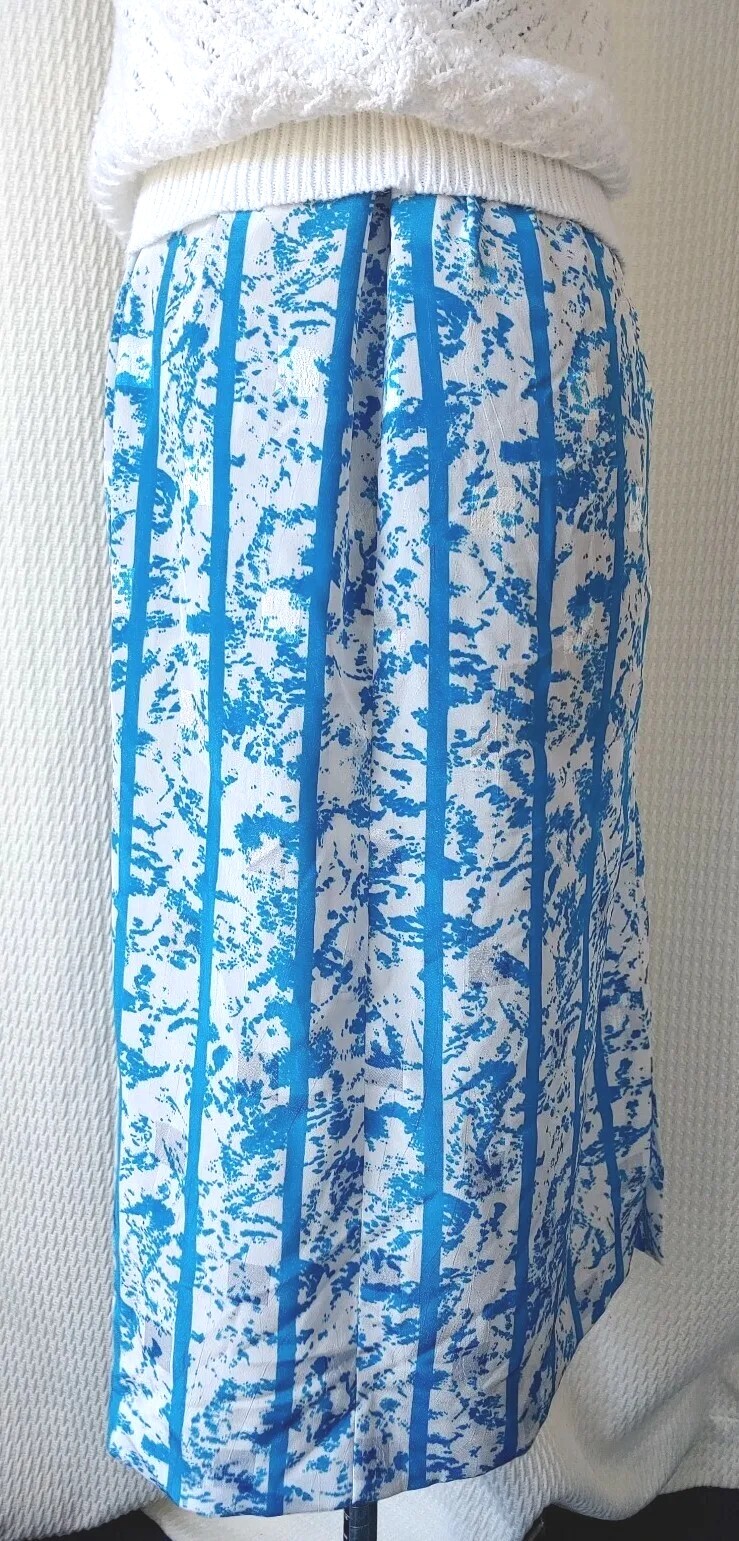 Vintage Blue & White Patterned Skirt with Elastic Waist Size 12