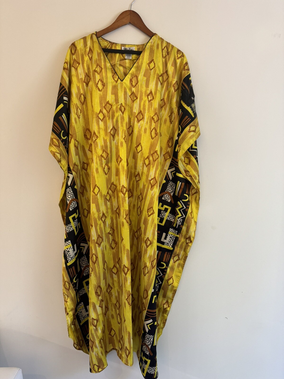 Vintage Winlar Caftan One Size Fits All Colorful Yellow Abstract Art