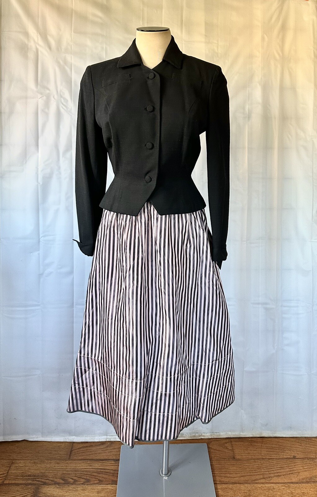 Vintage 1940s 1950s Skirt Suit Jacket Jameshire Black Pink 34 Bust New Look Slip