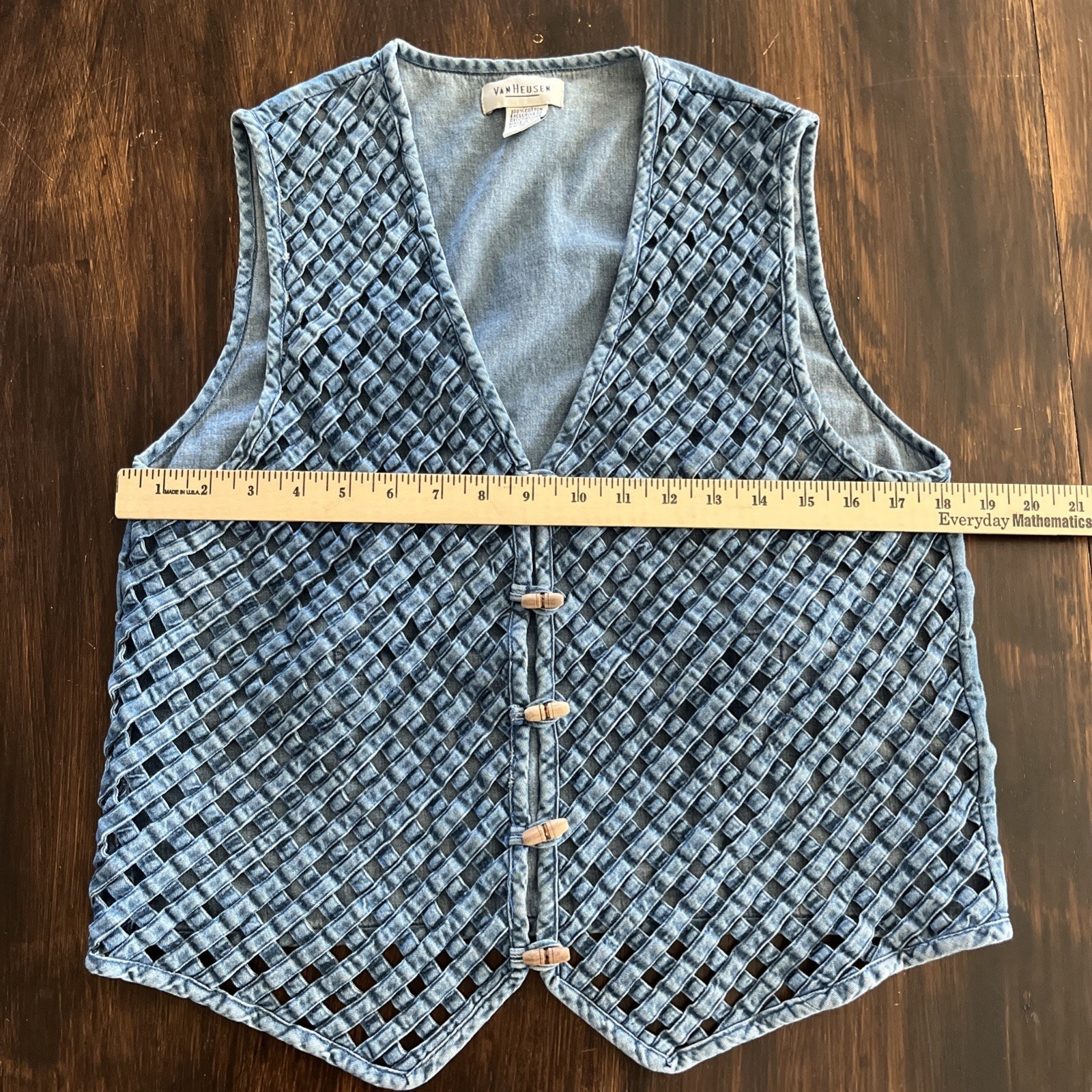 Vintage Woven Lattice Denim Vest Wood Toggle Button Boho Cowgirl Cottagecore M