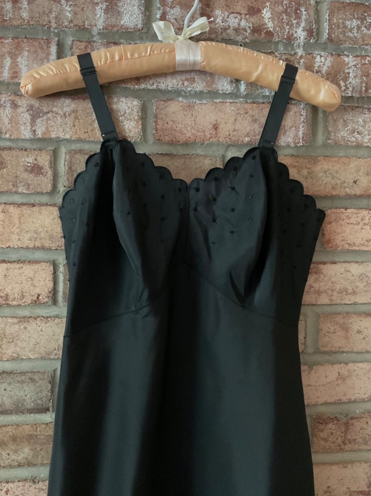 VTG BARBIZON TAFFETA BLEND 'TAFREDDA’ 'CANDIE’ SZ 9 BLACK FULL SLIP MINT UNWORN