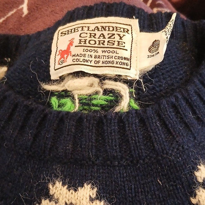 Shetlander Crazy Horse 100% Wool Vintage Sweater with Flowers